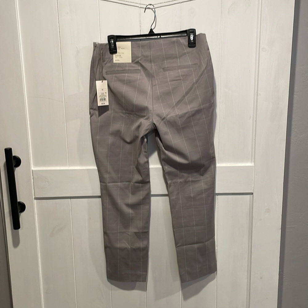A New Day Skinny Ankle High Rise Fitted Hip & Thigh Stretch Size 10 Grey